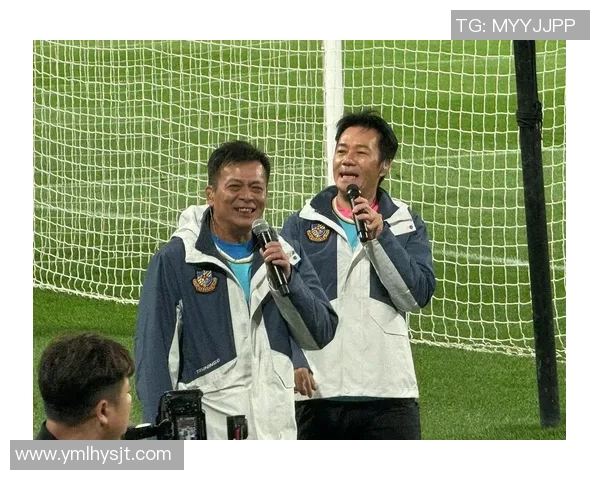 中国明星与国际足球巨星的偶遇瞬间引发的热议与感动 中国明星与国际足球巨星的偶遇瞬间引发的热议与感动