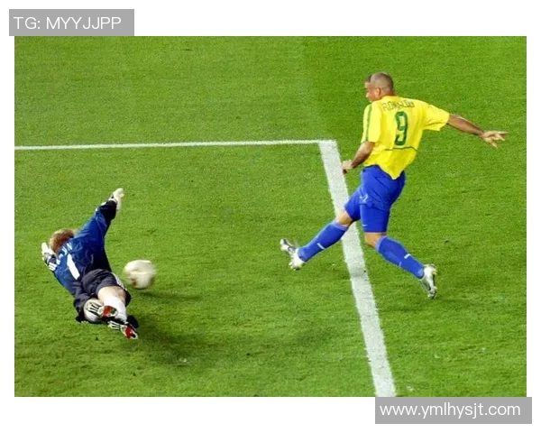 小黑巴西足球明星的真实身份揭秘及其辉煌成就分析