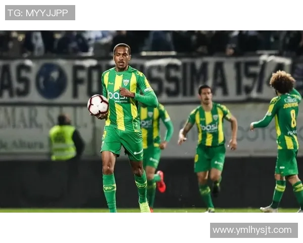 足球明星福尔科的传奇之路与他对足球的无尽热爱